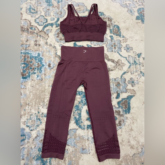 Gymshark Energy+ Seamless Cropped Leggings in Berry Red - Size Small - Picture 2 of 4